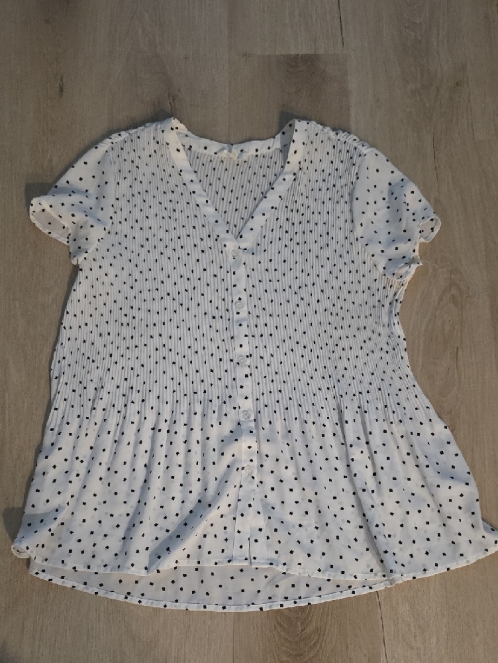 Pleione Polka Dot Pleated Button-Front Blouse